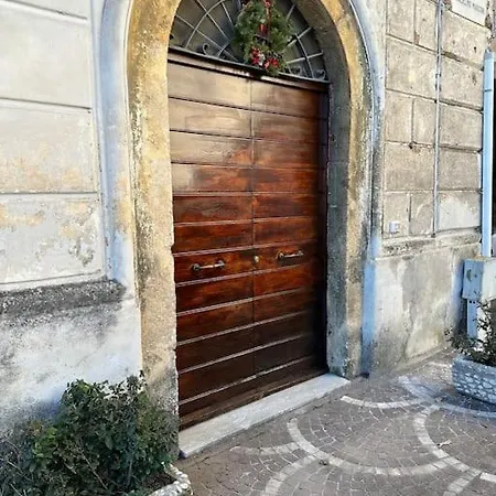 Apartment Nel Cuore Di Alvito, Monolocale Sulla Piazza Alvito
